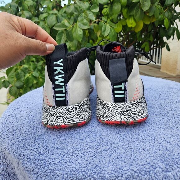 Adidas dame 5 main image 5